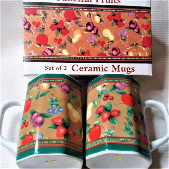 Coffee Mugs Fruit Pair Ceramic Cups Cocoa Tea Gift Box Set Berries Holiday NEW - Picture 2 of 3